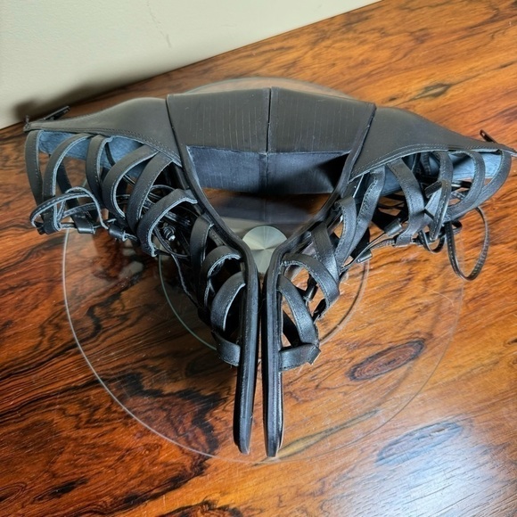 Steve Madden Cherri30 strappy Sandal - black leather - size 7.5 - Picture 7 of 15